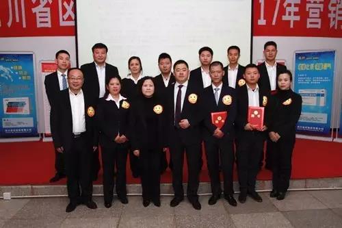 15195e3.jpg 15195e3.jpg