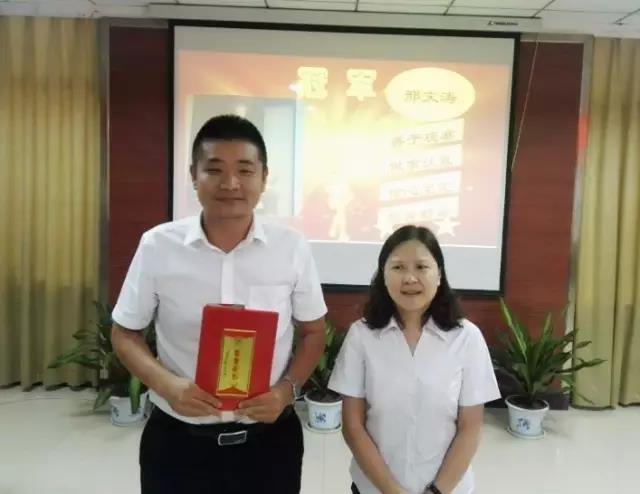 4c48017.jpg 4c48017.jpg