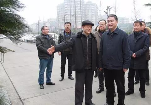 7102ce7.jpg 7102ce7.jpg