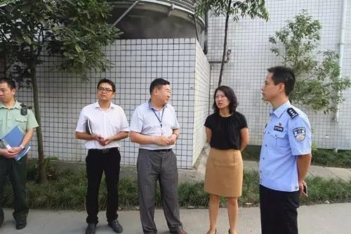 af2c267.jpg af2c267.jpg